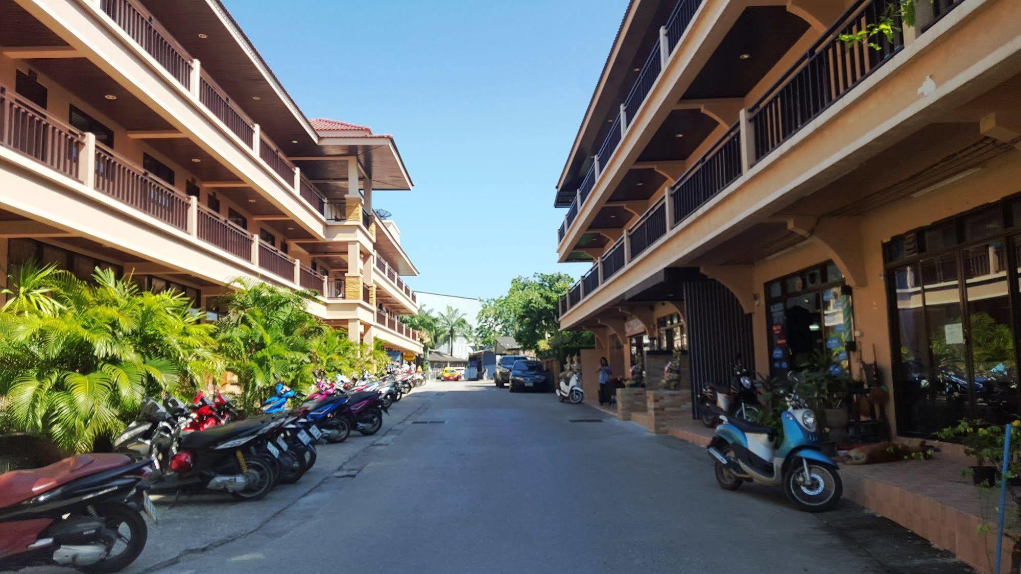 Panupong Hotel Chaweng  Exterior foto